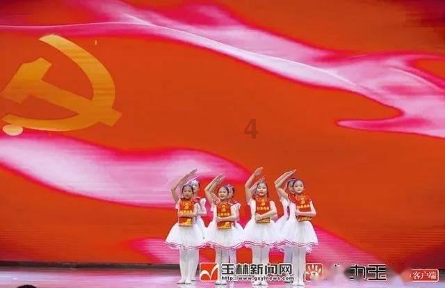 硬解高手！沙约克半场手感爆棚 三分5投全轰下22分带队反超比分
